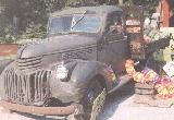 35k photo of 1941 Chevrolet flatbed pickup