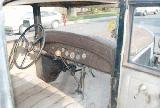 15k photo of 1931 Chrysler CM6 business coupe, dashboard