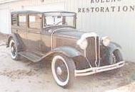1932 Chrysler CM6 4-door sedan