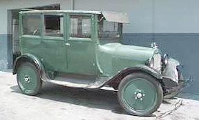 1923 Dodge 4-door sedan