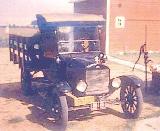 17k photo of 1924 Ford TT 3/4-ton stake truck