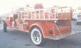 16k photo of 1933 Ford V8 fire ladder