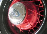 38k photo of 1935 Ford DeLuxe convertible sedan, wheel