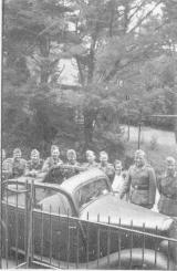 25k WW2 photo of Mercedes-Benz 170V Cabrio-Limousine