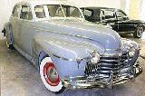 28k image of 1941 Oldsmobile 98 Custom Cruiser 4-door Sedan