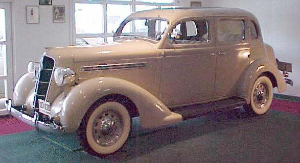 Oldtimer gallery. Cars. 1935 Plymouth PJ.