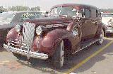 16k photo of 1939 Packard 1701 4-door sedan