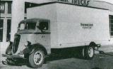 18k image of Studebaker 2M Van