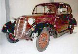 18k photo of 1940 Tatra-57B limuzina