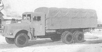1943-1944 Tatra-8000/111