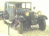16k photo of Tatra 52 cabriolet