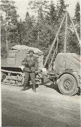 89k (VIII 1941) photo of Unic P107 SS anti-aircraft gun tractor, USSR