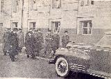 66k photo, 28 IV 1947, Stalin inspects new Soviet automobiles